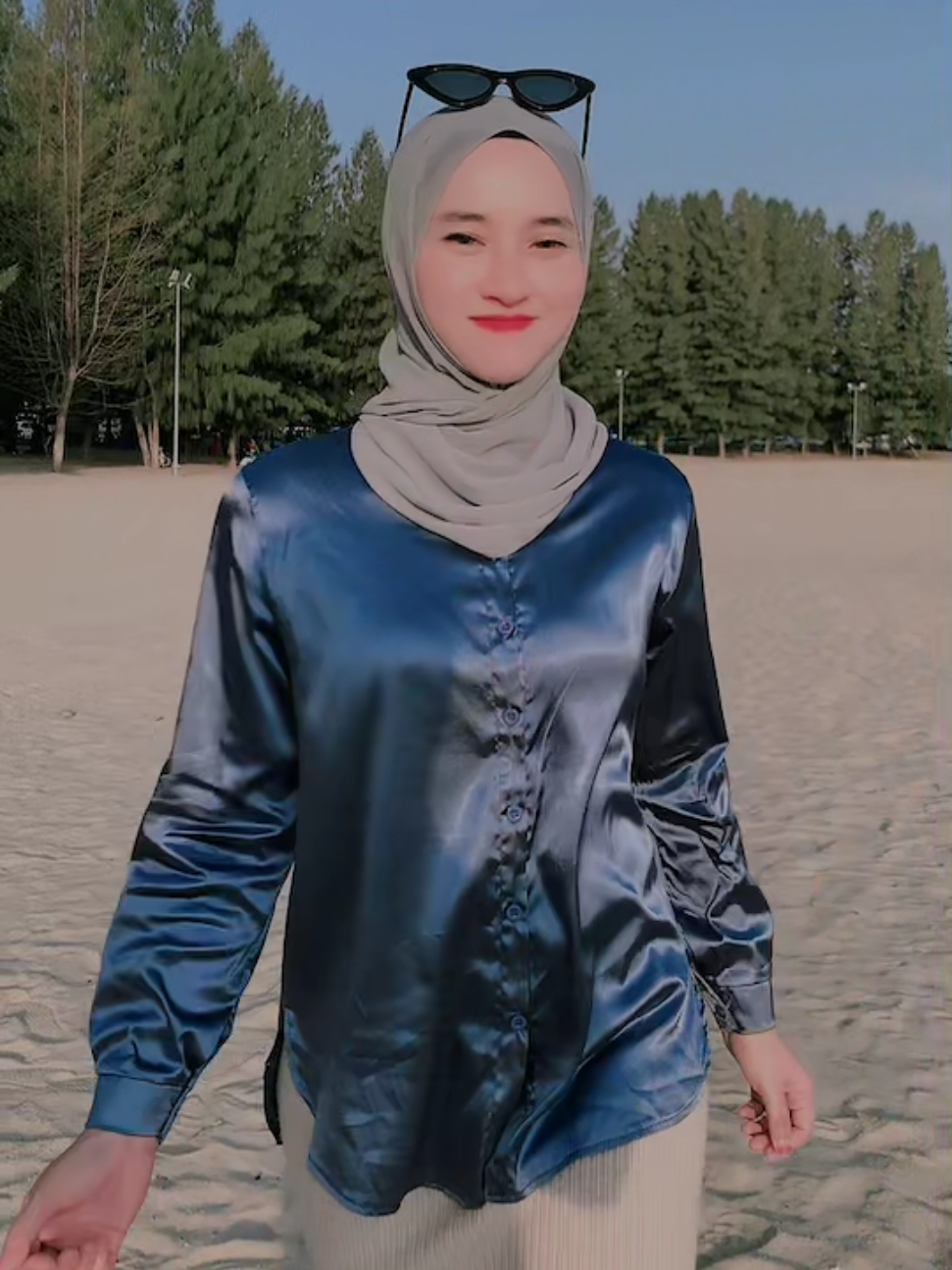 #gadisglossy #satin #kemejasatin #blousesatin #fyp 