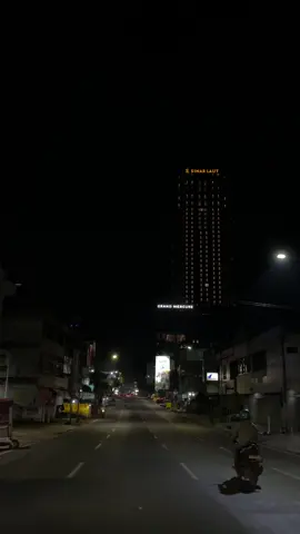 Bener ya walaupun kita sayang gak di liat tapi tetep aja bertahan