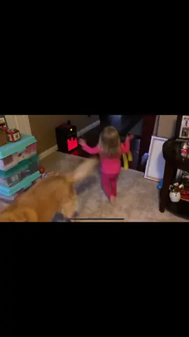 Audrey has the Christmas sprit!! #AudreyNethery 