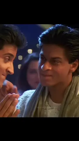 shahrukhkhan kajol Hrithik rishan movie.  #shahrukhkhan #kajol #hritikroshan #kabhikhushikabhigam #bollywoodsong 