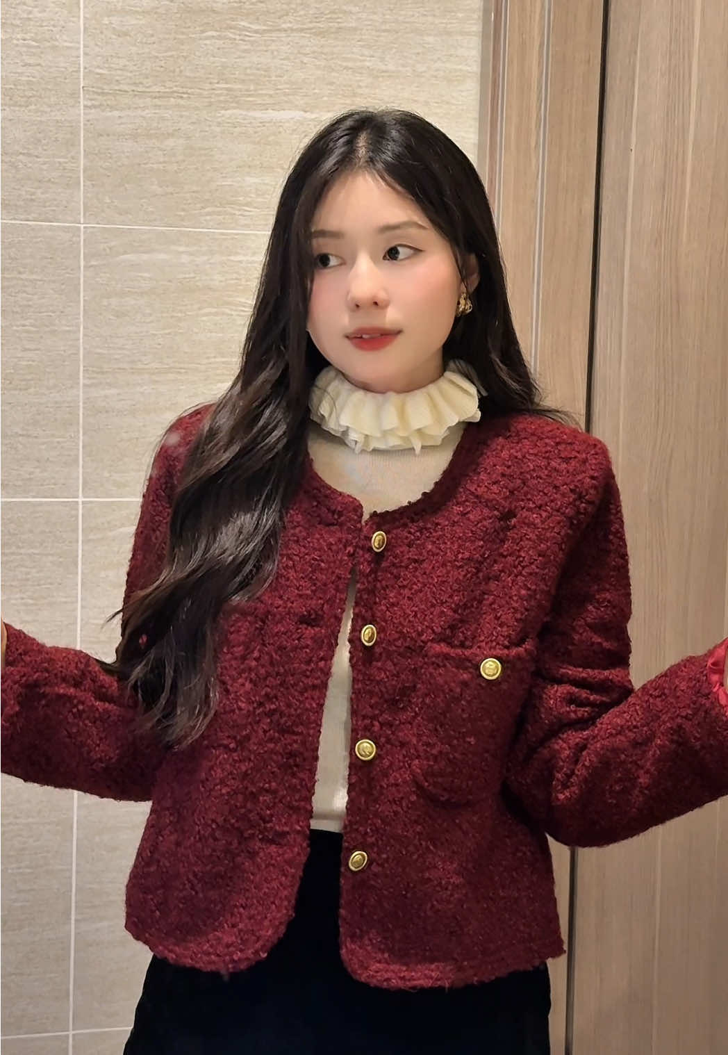 Trả lời @Thương Em’ns  Áo dan đỏ nha chị em oiii #thoitrangnu #xh #outfit 