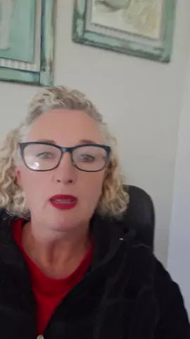 Want to know how create your own digital product?  Free Workshop in 12, 13 and 14 Nov at 6pm.  DM me for information. #futuremoney  #sidehustlejourney  #learndigitalmarketing  #digitalmarketing  #onlinebusinessgrowth 