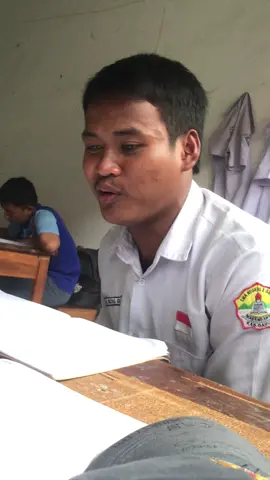 pupujian zaman si izal ker ngora😭