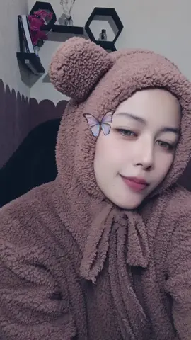 Namanya juga arab maklum😅 #arabic #ahwenos #nancyajram 