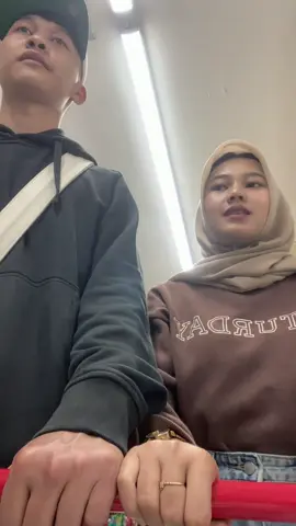 grocery date with @yakubuu_ 🫰🏻