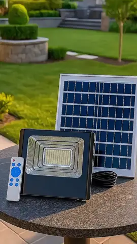 Đèn năng lượng mặt trời công suất 100w.Bảo hành 36 tháng, kích thước đèn 21x26cm, kích thước pin 35x35cm #locseo23 #dennangluongmattroichinhhang #dennangluongmattroi #dennangluongmattroigiatot #dennangluongmattroisanvuon @ĐỒ TIỆN ÍCH NGỌC MAI @ĐỒ TIỆN ÍCH NGỌC MAI @ĐỒ TIỆN ÍCH NGỌC MAI 