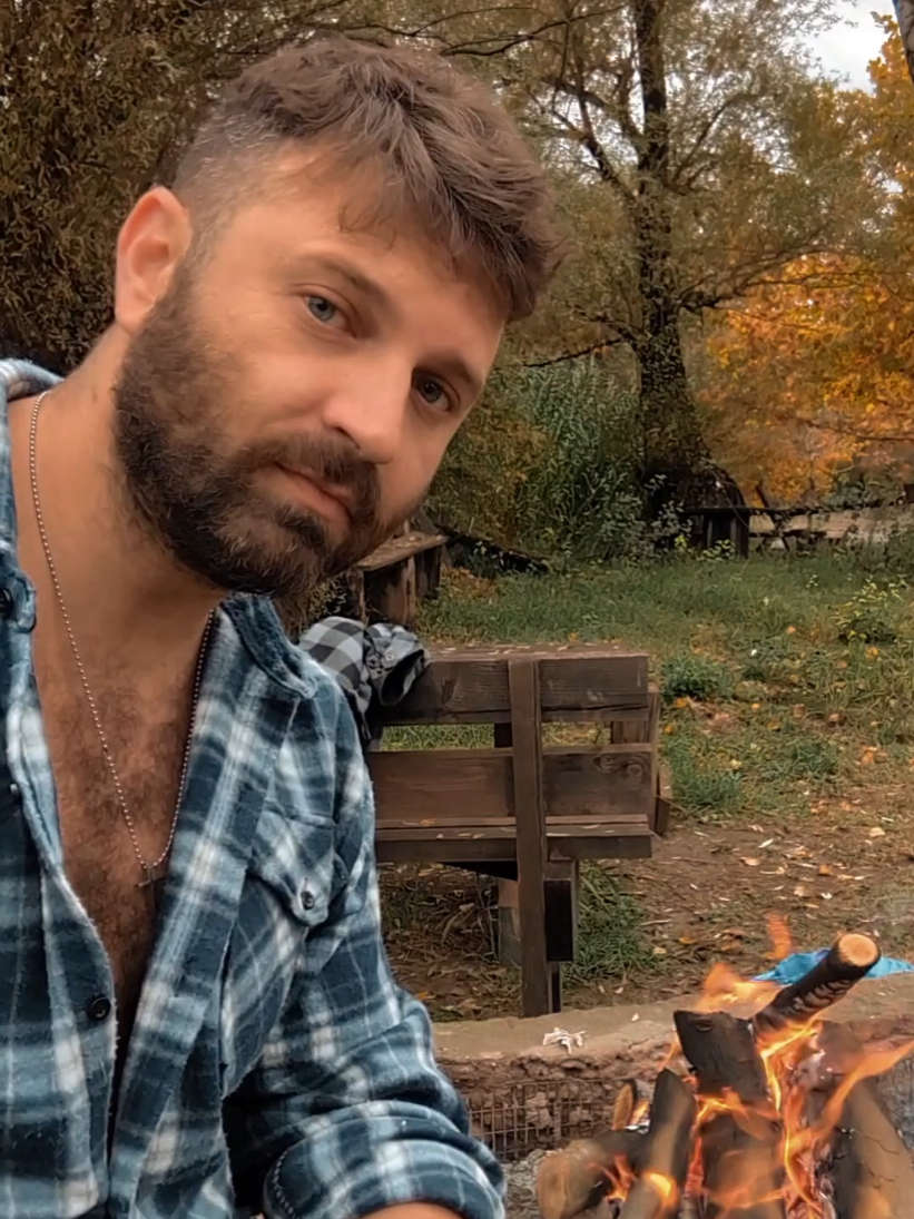 #november #autumn #bonfire #outdoorcoffee 