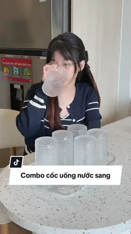 Cốc thuỷ tinh này sang mà nặng tay lắm các bác ạ #hoaihayho #reviewdogiadung #cocuongnuoc #cocthuytinh #cocthuytinhdecor 