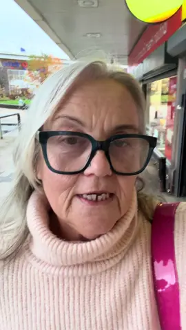 Charity shopping , Thrifting for my friends, family and of course myself. @ageukcharity @Cancer Research UK #salford #thrift #sustainablefashion #wellbeingjourney #shoppingaddict 