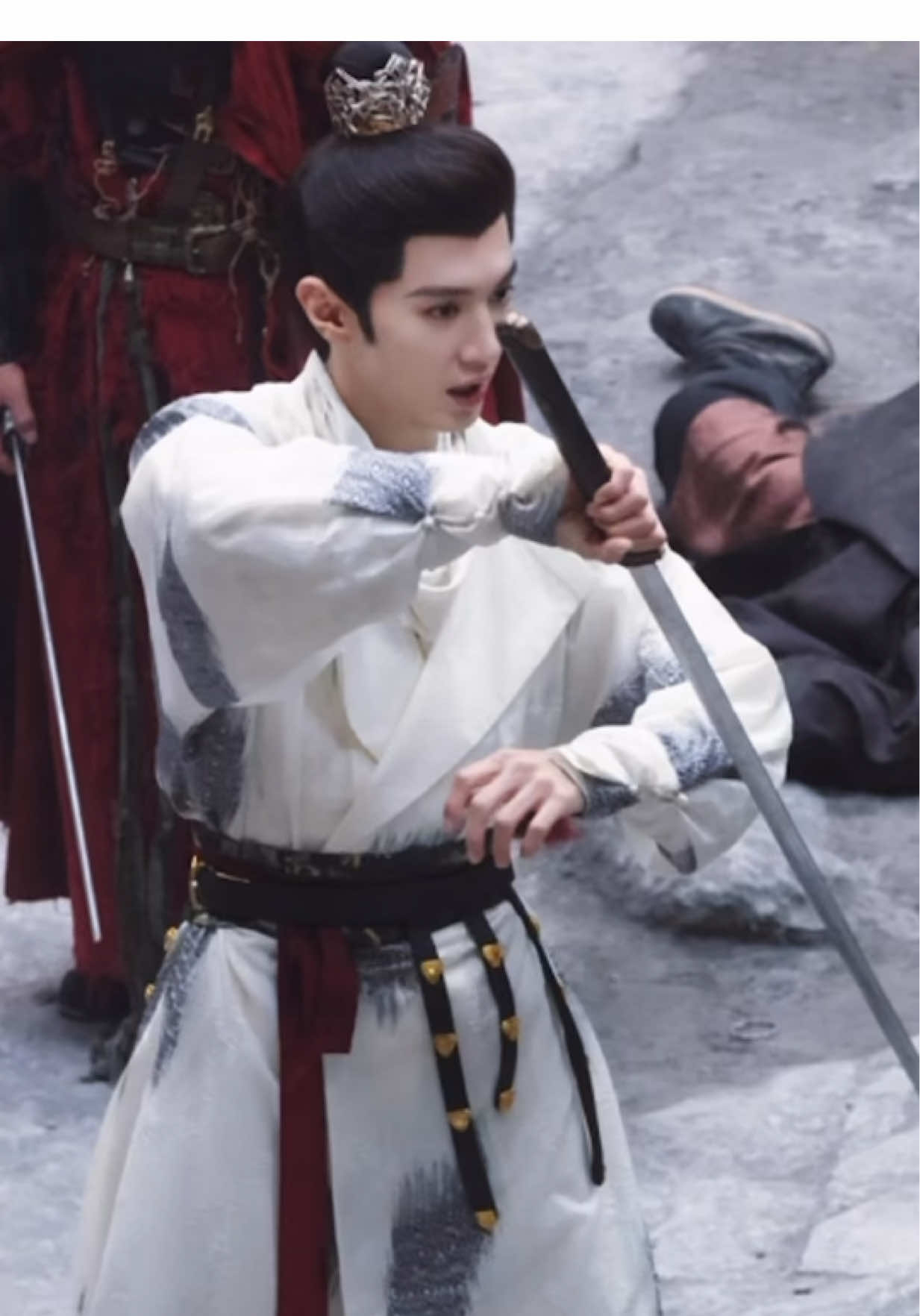 ✌️✌️🤴🏻🩵เลิกกี่โมงน้าาา 🗓️2025.11.11 ( day 89) ⛳️ “เหิงเตี้ยน” (Héngdiàn / 横店) : เจ้อเจียง (浙江) Zhejiang  ซีรี่ย์ โปรเจคS+ 👑เรื่อง : 《江山为聘》 Jiāngshān wèi pìn เจียงซานเหวยพิน 🤴🏻เฉินเจ๋อหย่วน : รับบท 英寡(Ying guă อิงกว๋า) 👸🏻 อู๋จิ่นเหยียน : รับบท 孟廷辉(Mèngtínghuī เมิ่งถิงฮุย ) 🩵นักแสดงนำคือ : เฉินเจ๋อหย่วน ,อู๋จิ่นเหยียน 🩵ผู้กำกับ : จาง หยานเจี๋ย 🩵ผลิตโดย : Ciwen Media 🩵ประเภท : แนวโบราณโรแมนติก (พรีเรียด) 🩵สร้างจากนิยายเรื่อง : ฝ่าบาททรงพระเจริญหมื่นปี 🩵ของผู้เขียน : Xinyanyan สิงเยียนเยียน  #เ#เฉินเจ๋อหย่วน陈#陈哲远chenzheyuan 