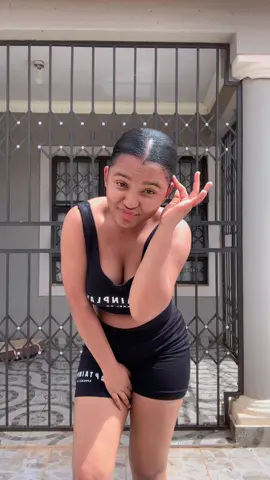 @Dancing_with_busisiwe ate this combo😝 dc@Womdantso.❤️🌟🌟 &@Lebohang Rooi #blowup? #makemefamous #viral #dancer #fyp 