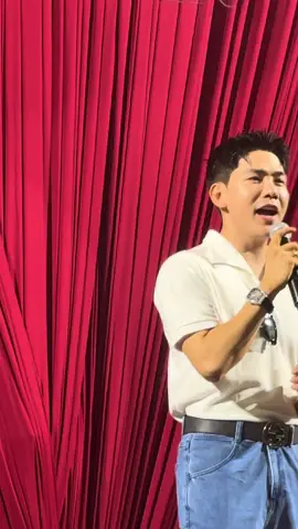 Anh ấy đến rồi #simontu #congcuoirongphung #GBrownFlower 