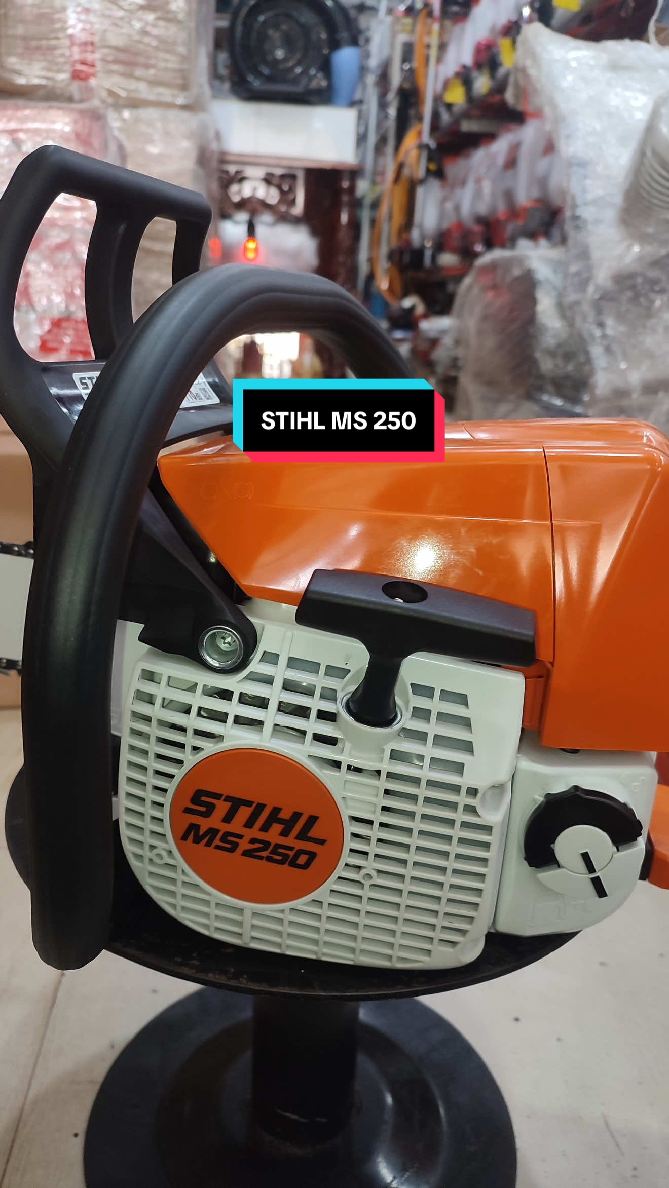 Dòng cưa luôn được khách hàng tin tưởng sử dụng-Stihl MS250 chính hãng-lam xích đầy đủ cho anh em ib để được tư vấn thêm#maycatco#xuhuongtiktok #maycua#stihl#xuhuong 