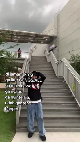 pria rata kanan🙏🏻#fyppppppppppppppppppppppp #ilovewindahbasudara 