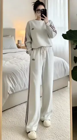 Nỉ Bông] Set Bộ Nỉ Thêu olo Chạy Sọc Nổi Mix Quần Dài Ống Suông Phong Cách Trẻ Trung Mặc nhà Đi Chơi Dễ Mặc Dễ Mix Top Women By TH#bonu #bonuthudong #quanaothudong #dobonu #doboxinh 