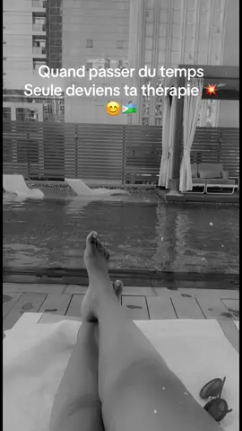 🇩🇯adulte life start hitting 😂#somaligirl #america #arabgirls #mixed #money 