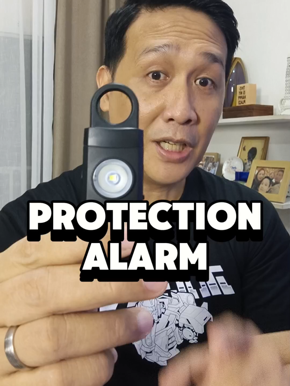 PAG GABI NA UWI MO, AT DELIKADO DAAN MO, DAPAT MAY SAFETY PROTECTION ALARM KA NA GANITO. HILAHIN MO LANG.  #safetyprotectionalarm #antitheftalarm #safetysiren  #lifesavingtips #lifesavinghacks 