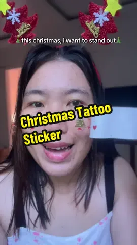 A christmas story, written on your skin🎄 #christmasmagic #tattoo #stickers #festivefashion #ChristmasLook 