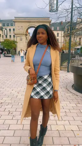 J’aime trop cette musique 🥰#fyptiktok #viral #pourtoipage #tiktok #pourtoi 