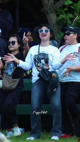 Alahhh geunahhhh 💃.   👩 ??? 🙏🙏🙏. #cungurfotret 