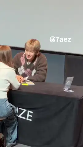 berasa ditenangin sama baekhyun🥹🥹🥰 #baekhyun #exo 