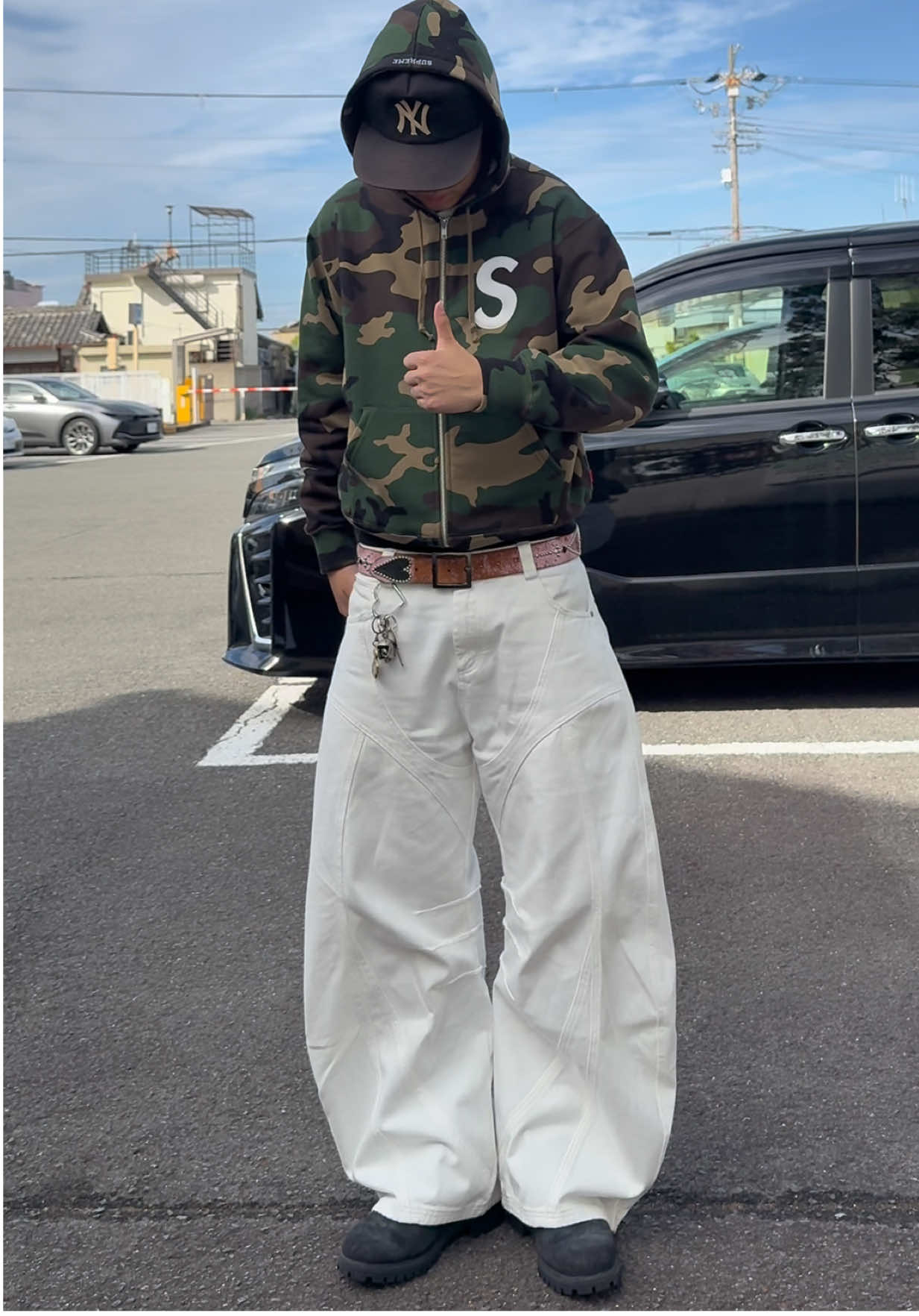 今日11/11ポッキーの日だけどそんな事より11/12Travis aj1の抽選結果楽しみすぎて夜しか寝れないです😴Travisのライブもっかい見たいね⁡🫣#fyp #sneaker #fashion #OOTD #outfit 