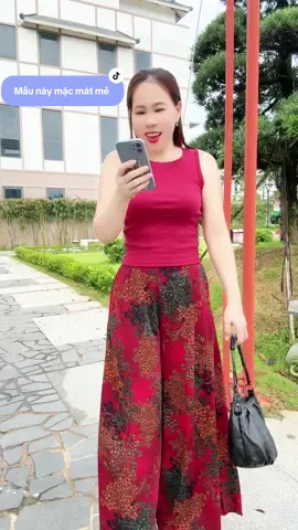 Mẫu quần này chất vải nhẹ mát lắm nè #emnguyenthichthoitrang #quanvay #quanongrong #quanongrongnu #quantrungnien 