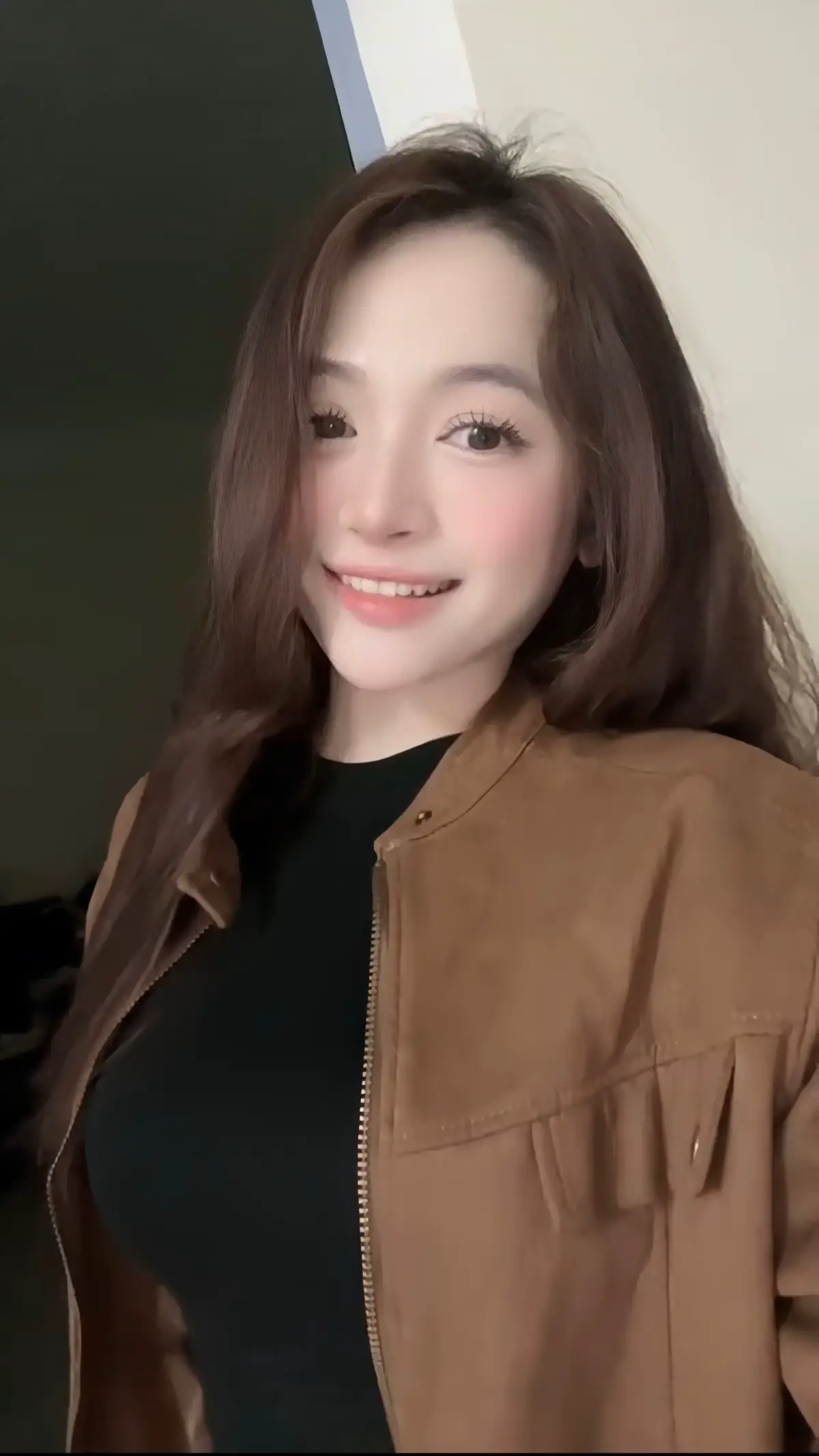 Ai cũng thích tự do , nên dừng chân thì phải thật sự xứng đáng , vậy mùa đông năm nay a có tới cùng mùa đông k