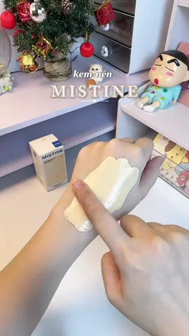 Kem nền MISTINE✨ lớp nền tự nhiên, vừa chống nước, kiềm dầu lại còn siu bền, lâu trôi tận 24h😻 #mistine #kemnenmistine #kemnen #kemnenlautroi #xuhuong 