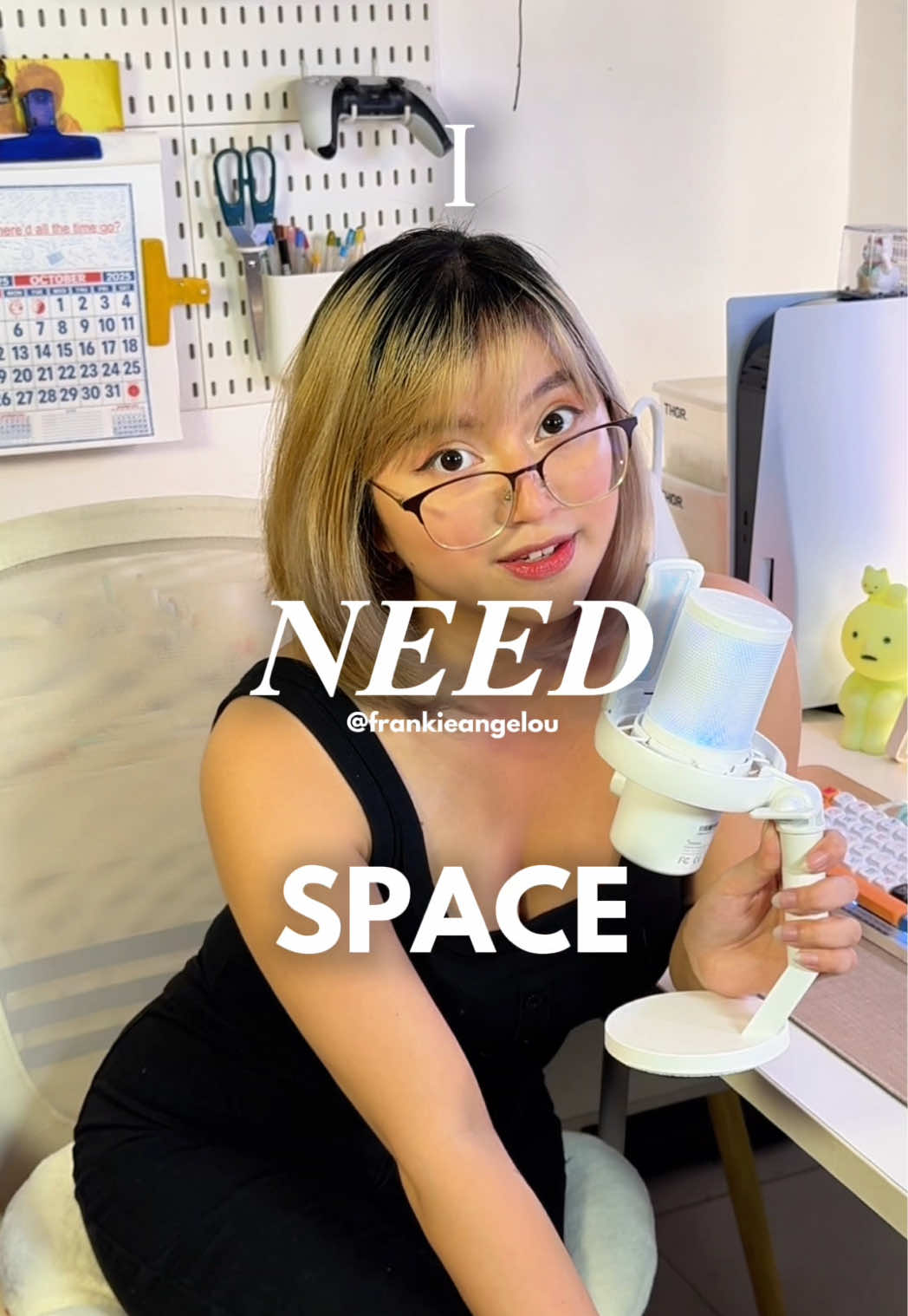 I need space…😔 - No, really, my phone can only take so much! 😭 As someone who works with content (both as a day job and for freelance work!!!), nothing stresses me out more than losing storage space during events. 🥲  That’s why the ADATA SE880 is a NEEEED for creatives and memory hoarders like me who are always on-the-go! My phone currently has 50,193 photos + videos, how about you? 😆 @ADATA Technology 