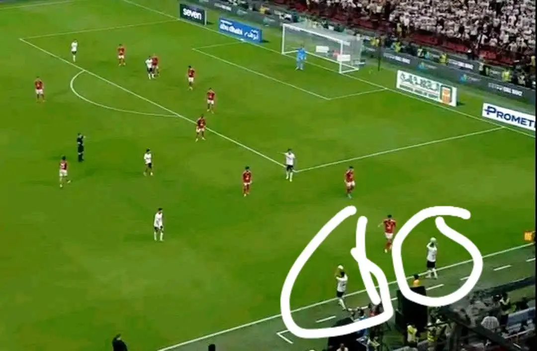 انت بتعملوا ايه فضيحه يا زمالك والله 😂 هو للدرجه دي الاهلي خبيلكم كده#😂😂           🦅☝🏻♥🦅