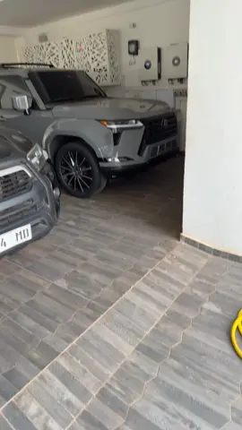 Le parking de mon frère Momo Djok 🙏🫡🫡