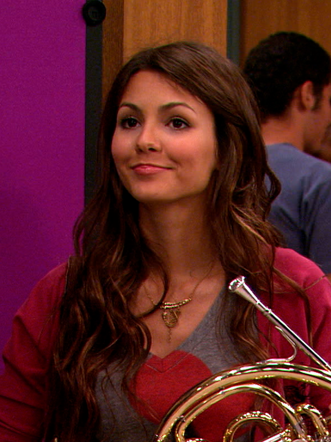 me when someone gives me any reason to mention I’m Latina 💅🏽 #Victorious #VictoriaJustice