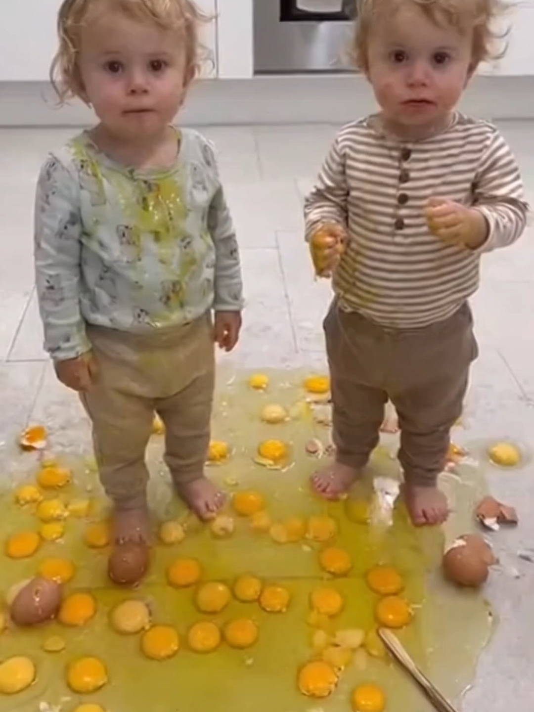 לא משנה מי שבר את הביצים מול היופי של הילדים #ישראל #israel