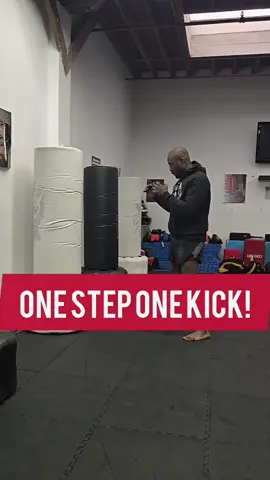 Why Your Kicks Are Telegraphed (Fix with 1 Step) Message me to give it a try! Coach Suli | Reps n Sweat 🌐 repsnsweat.com/contact 📲 301-401-7679 ✉️ repsnsweat@gmail.com ▶️ YouTube: @repsnsweat 📸 Instagram: @repsnsweat 📘 Facebook: Reps n Sweat Martial Arts #coachsuli #repsnsweat #womensselfdefense #bullybuster #martialarts