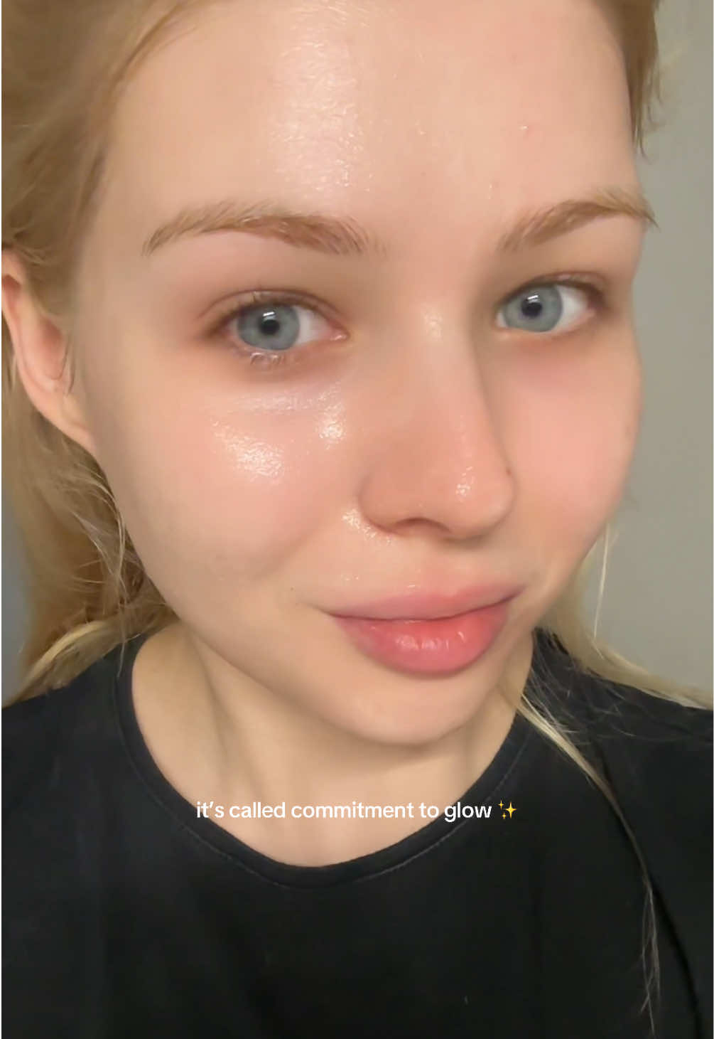 beauty sometimes hurts, but it’s always worth it 💋 Reedle Shot 300 Microneedle Facial Booster by @VT Cosmetics US - delivers actives deep into your skin for instant nourishment, smooth texture, and long-lasting hydration ✨ #skincare #kbeauty #vtcosmetics #reedleshot #microneedle    