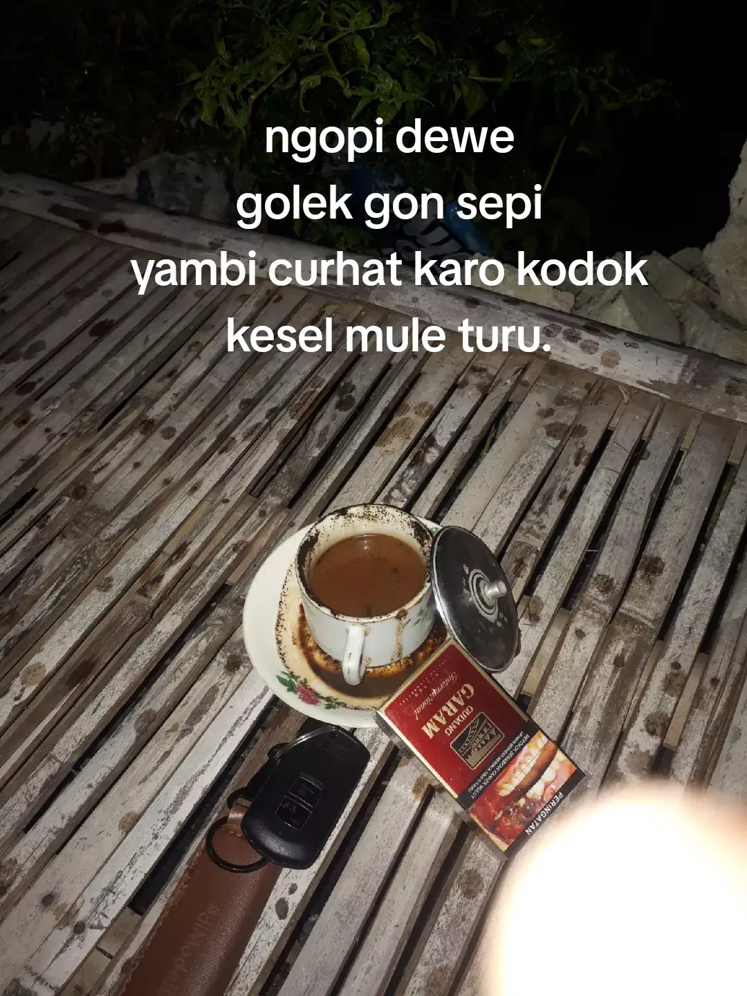 #curhat karo menungso wedi di kon sabar.