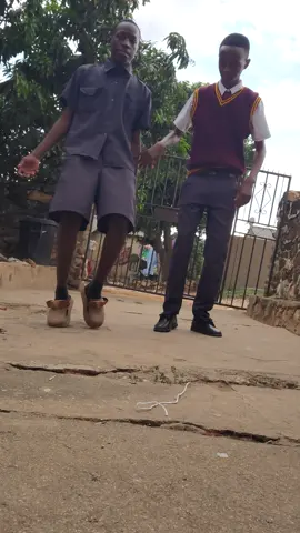 we back again #amapiano #easydan#fyp #sama28 