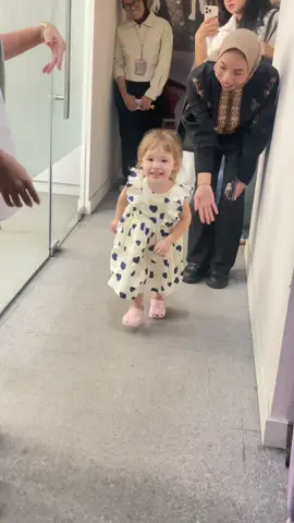 #kamari #mamari #facetology #jennifercoppen 