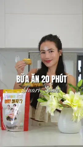 Hôm nay cùng Vy vào bếp với món cơm rong biển siêu ngon bổ sung  Vitamin, khoáng chất lại rất tiện lợi nha. #gomsemari #rongbiengiadinh3congau #rongbienhanquoc #rongbiencanxi #rongbientrungcatuyet