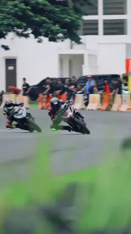 lagi dan lagi!💜🖤🐘🥇🥇#mss70 #galakgalakracingteam #lfnhp969roadracechampionship @MSS70 @GG GALAKGALAK 