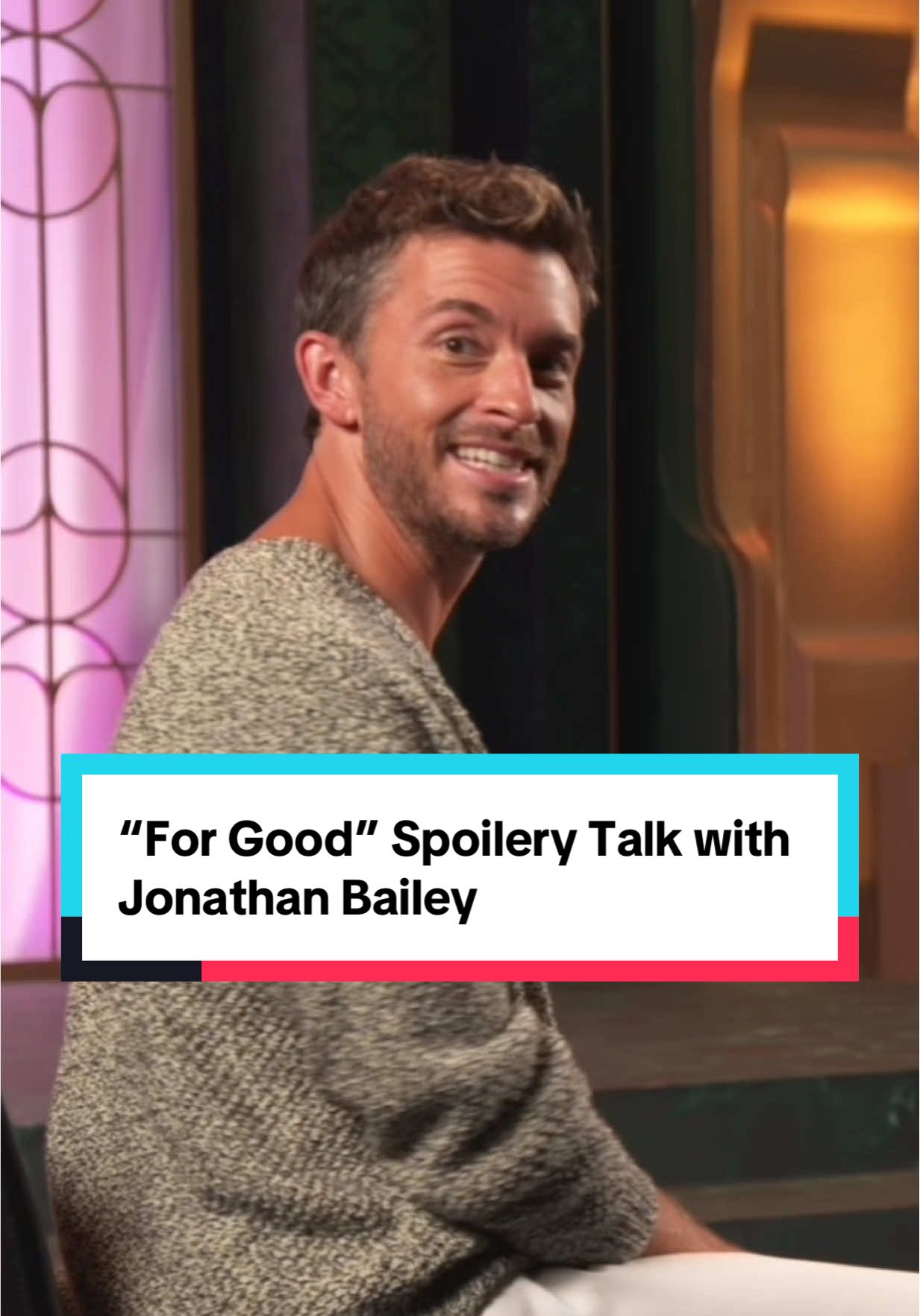 This interview of the great Jonathan Bailey does contain some @Wicked: For Good spoilers! 🤫 @followtheyellowbrickgirl #wickedforgood #jonathanbailey #interview #fiyero #theozvlog 