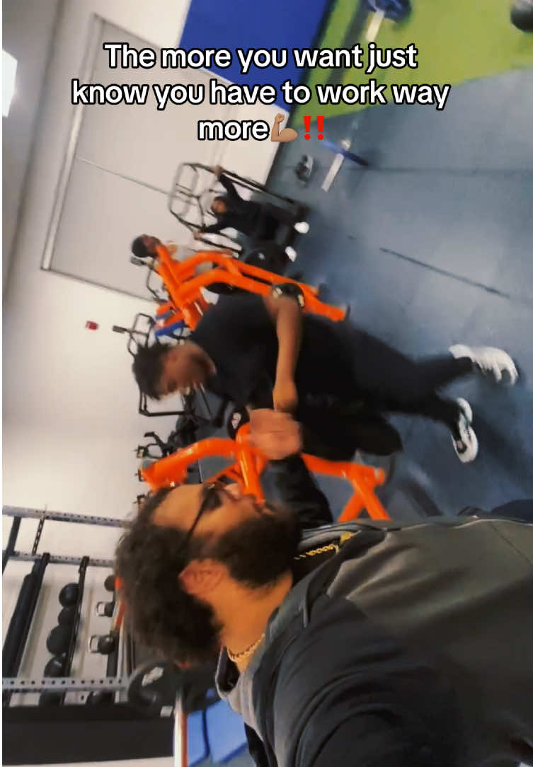 My diamonds🙂‍↕️ ##workout##traning##blowthisup##bluelock##coach@Z @Mr_gxtupclose2 