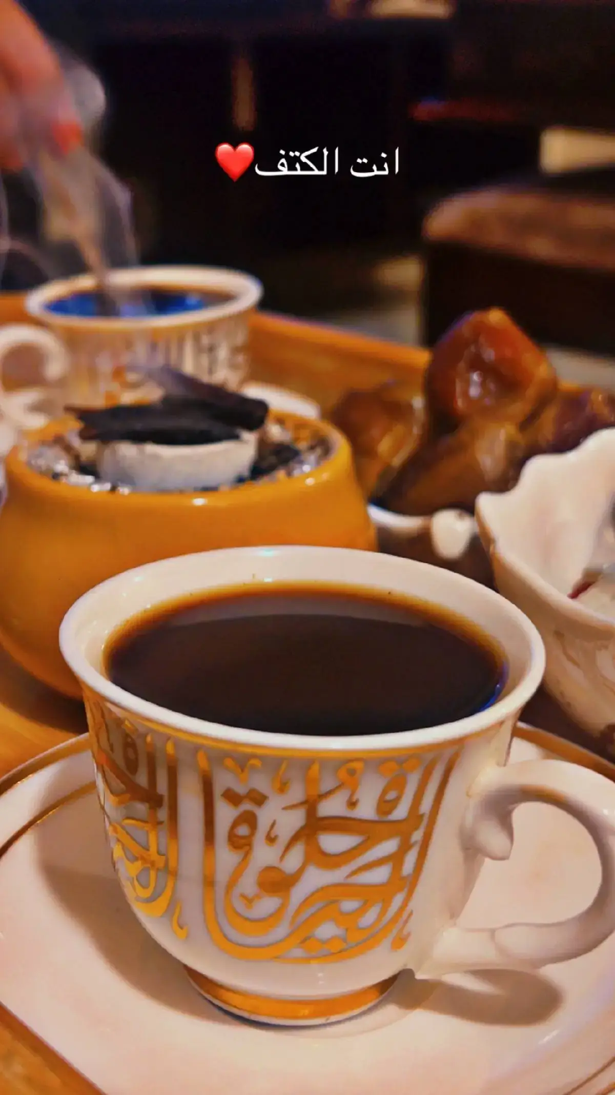 الخير ما دايمًا لازم يكون في شكل مادي عشان يدخل ميزان حسناتك 💙 مرات الخير بكون في بسمة صادقة😊 في كلمه بتشجّع زول كان على حافة اليأس في دفعة صغيرة منك ترفع بيها معنويات شخص كان محتاجها شديد ✨ وفي خير كبير كمان.. لما تختار ببساطة إنك ما تأذي زول وتبعد عن الشر بس 👌 الخير حوالينا في كل حاجة.. في الكلام الطيب، في النية النضيفة، وفي الدعوة الخفية 🤲❤️‍🩹 #الخير_في_كل_تفصيل_صغير🌸 #نهاركم_سعيد_يا_الجميلين ❤💜 #أبسط_حاجة_أكبر_فرحة💙 