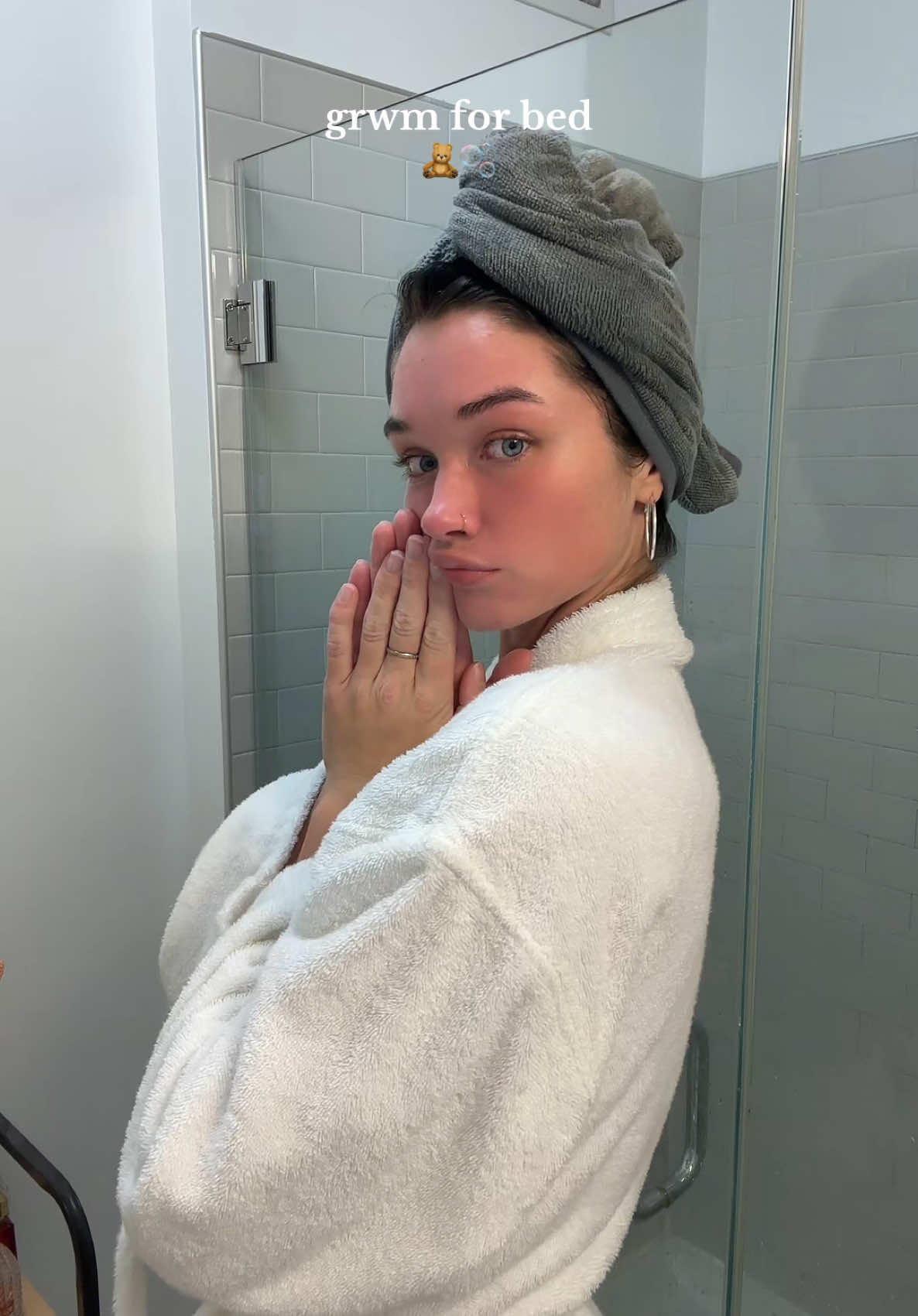 Some more beauty & lifestyle content coming your way 😌😌  Skincare used: @La Roche-Posay @cocokind @medicube global  Hair care: @Pantene @Redken  Love you ladies 💓💓💓💓 #grwm 