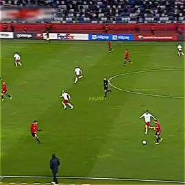 نسبة شحن هاتفك هي نسبة فوز اسبانيا بكأس العالم؟🔥🤩..  #كريستيانو #برشلونة #palmer #اسبانيا #تيم_أيكونز 