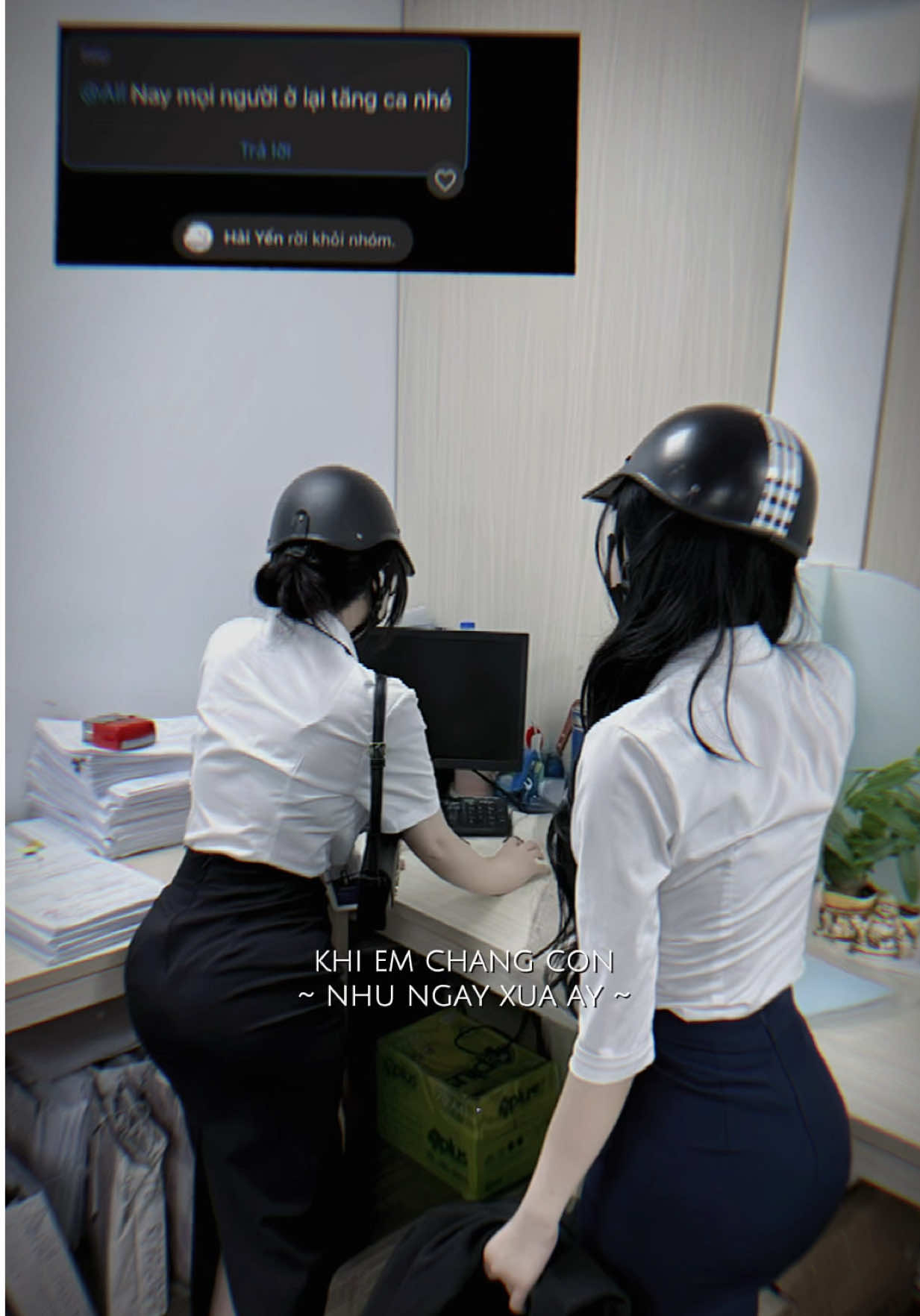 Anh làm khó em rồi.