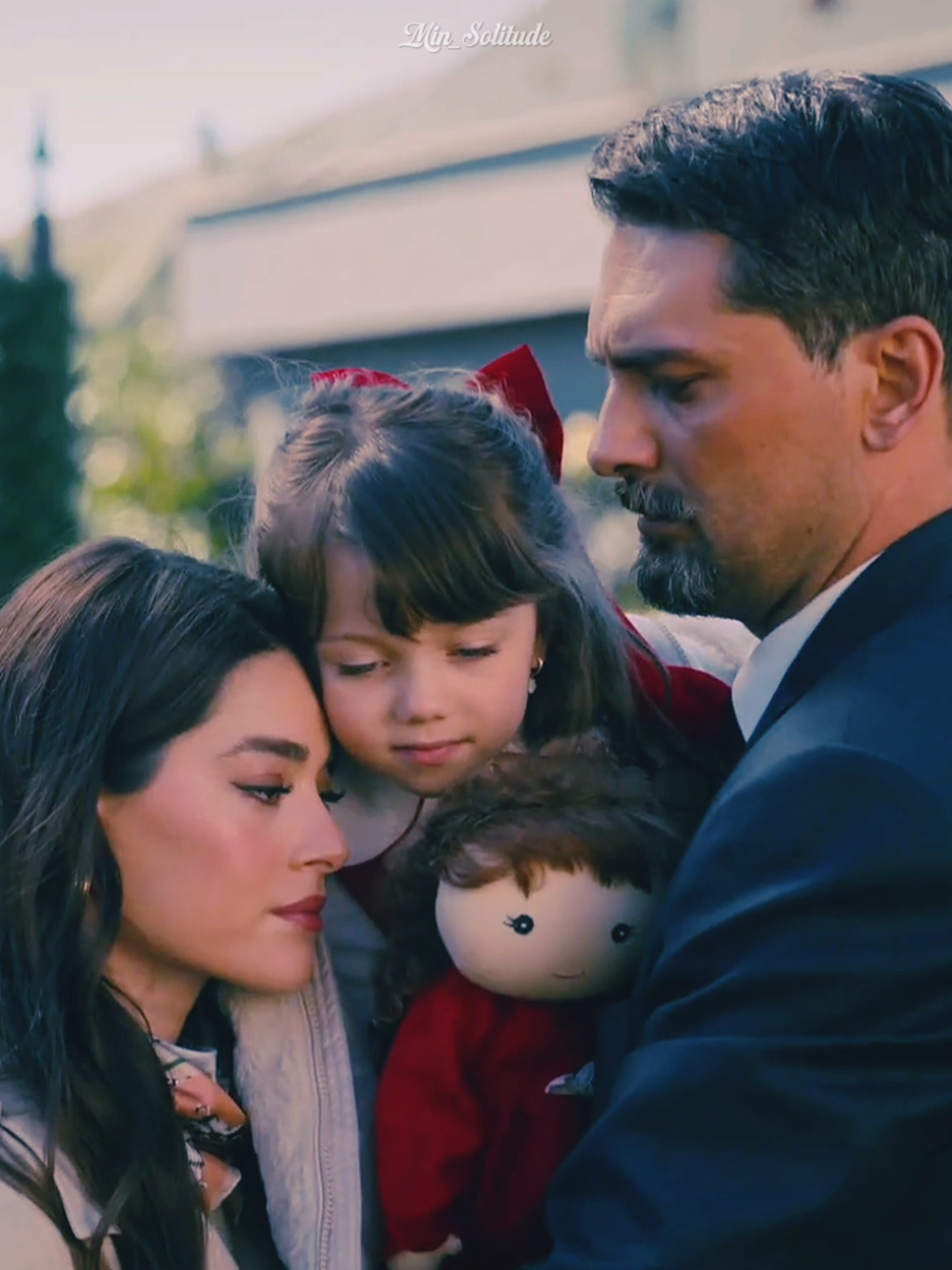 my happy pill #aynadakiyabancı #onurtuna #simaybarlas #turkishseries 