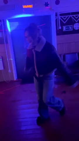 Едем едем в соседнее село на дискотеку. 😁