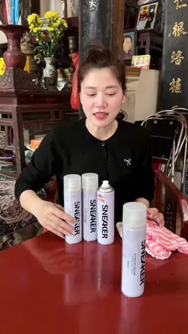 Chai xịt bọt vệ xinh giầy tiện…#xitbotvesinhgiay #vesinhgiay #xitgiay #xuhuong #ngocanann 